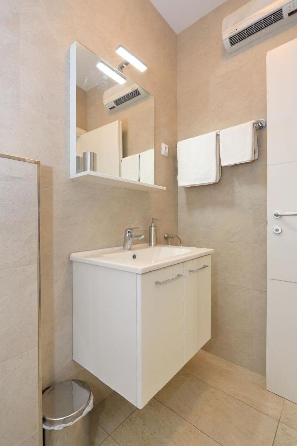 Cardo Apartments ザダル エクステリア 写真